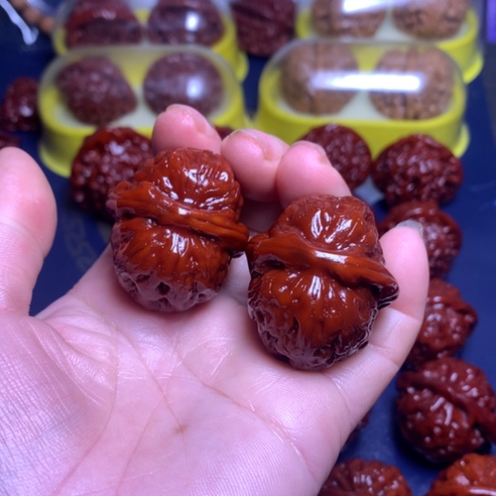 文玩核桃把件40元宝