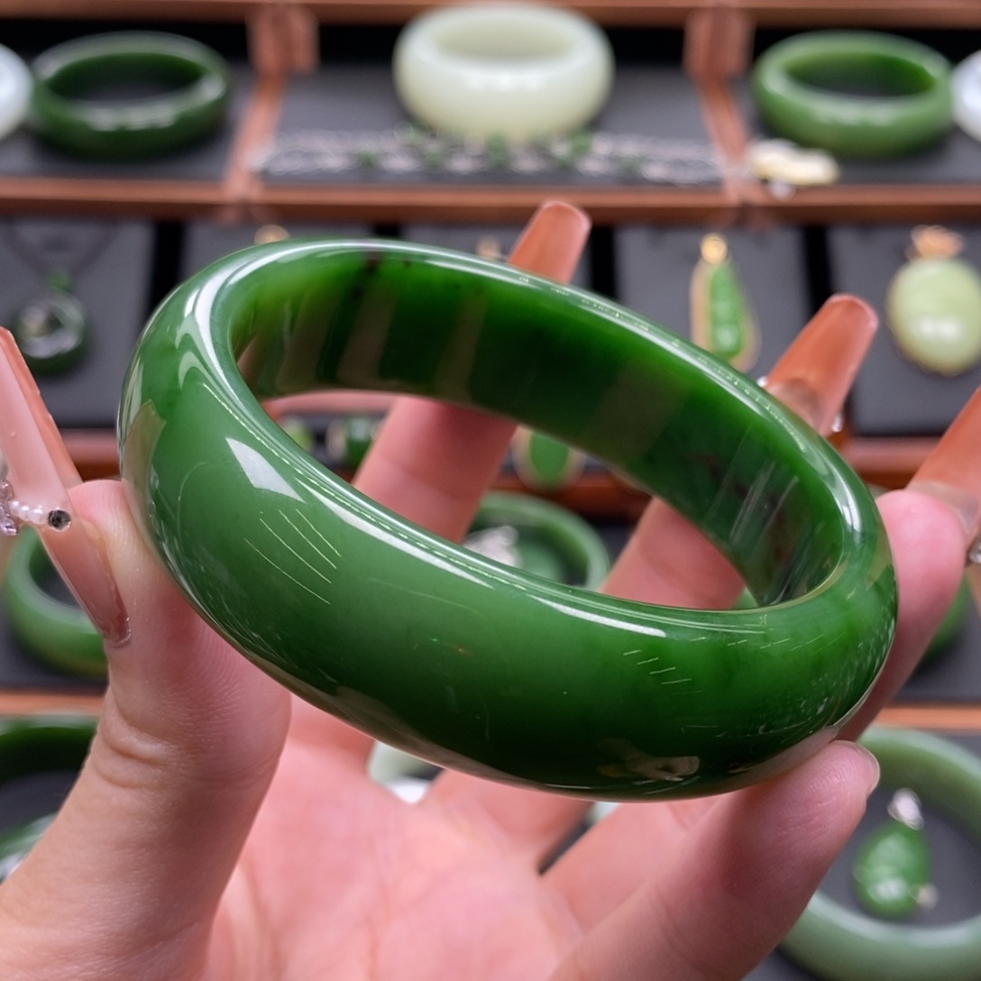 和田玉（碧玉）未镶嵌手镯5960