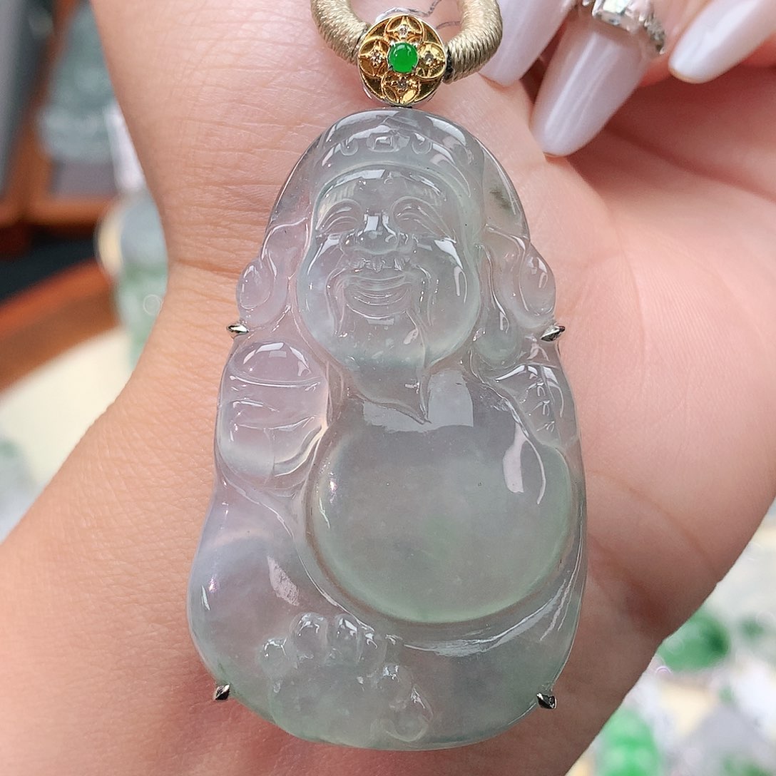 颈饰18K金镶嵌翡翠财神爷