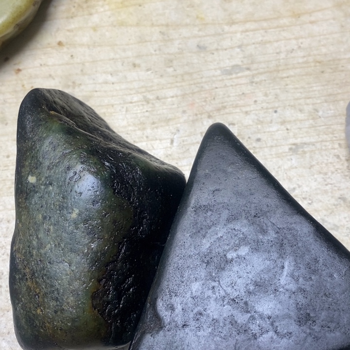 和田玉未镶嵌珠宝奇石51