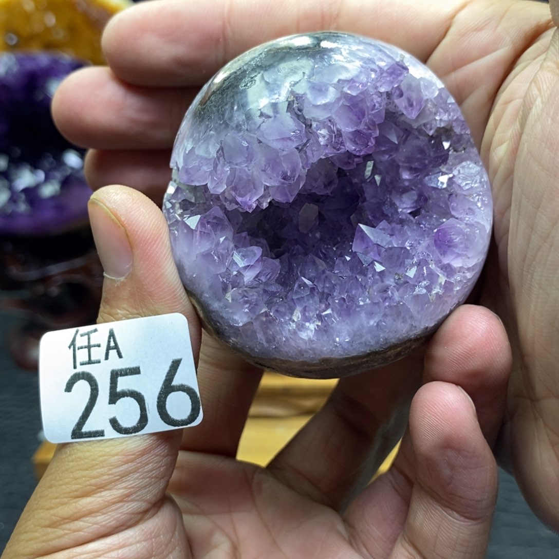 水晶大型摆件（非配饰）未镶嵌