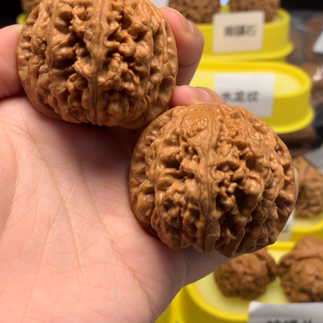 文玩核桃把件欢***?45粗筋
