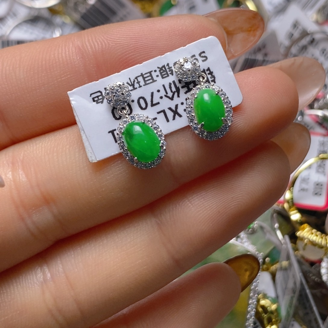 银S925镶嵌戒指翡翠百内无证书