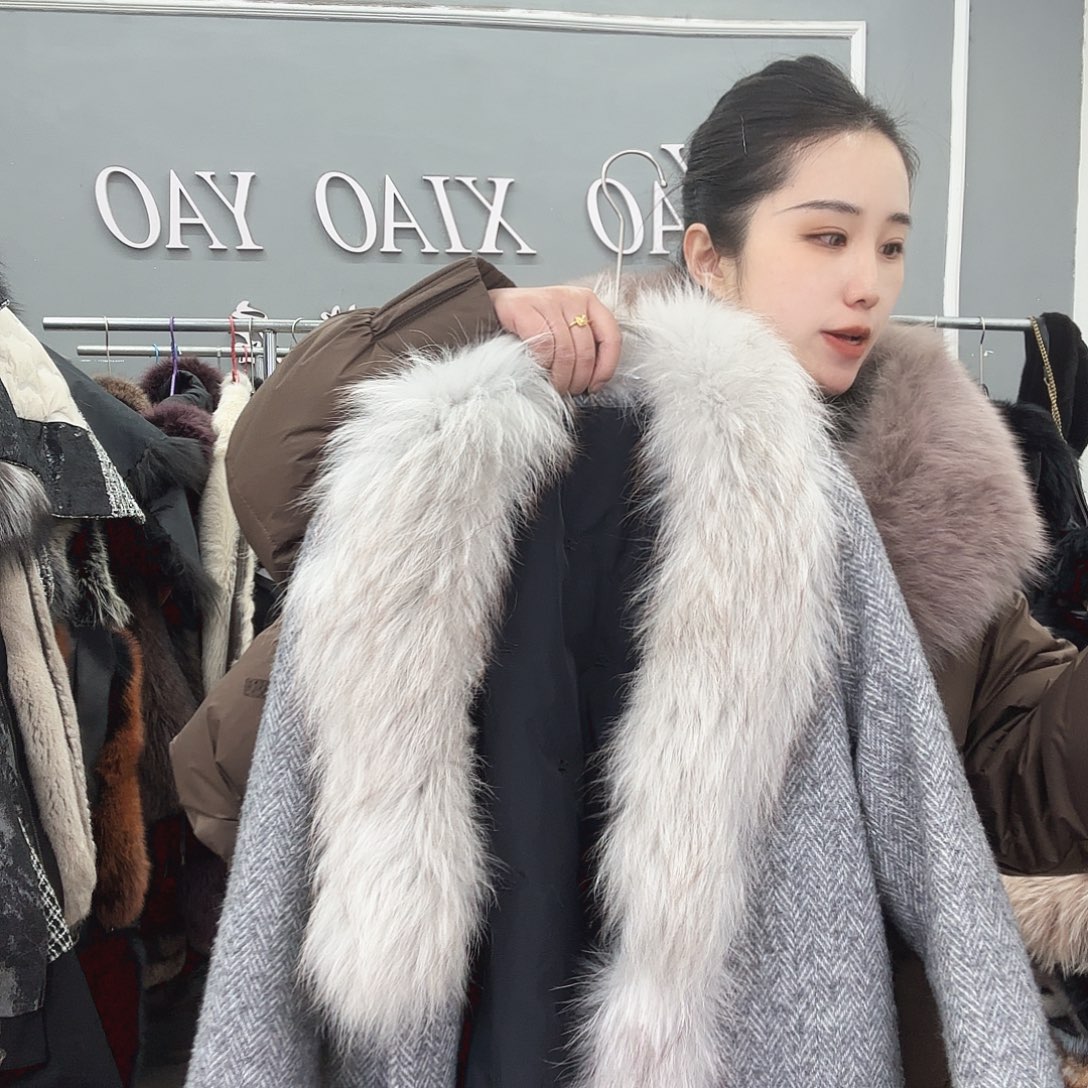 姚小妖家高端皮草