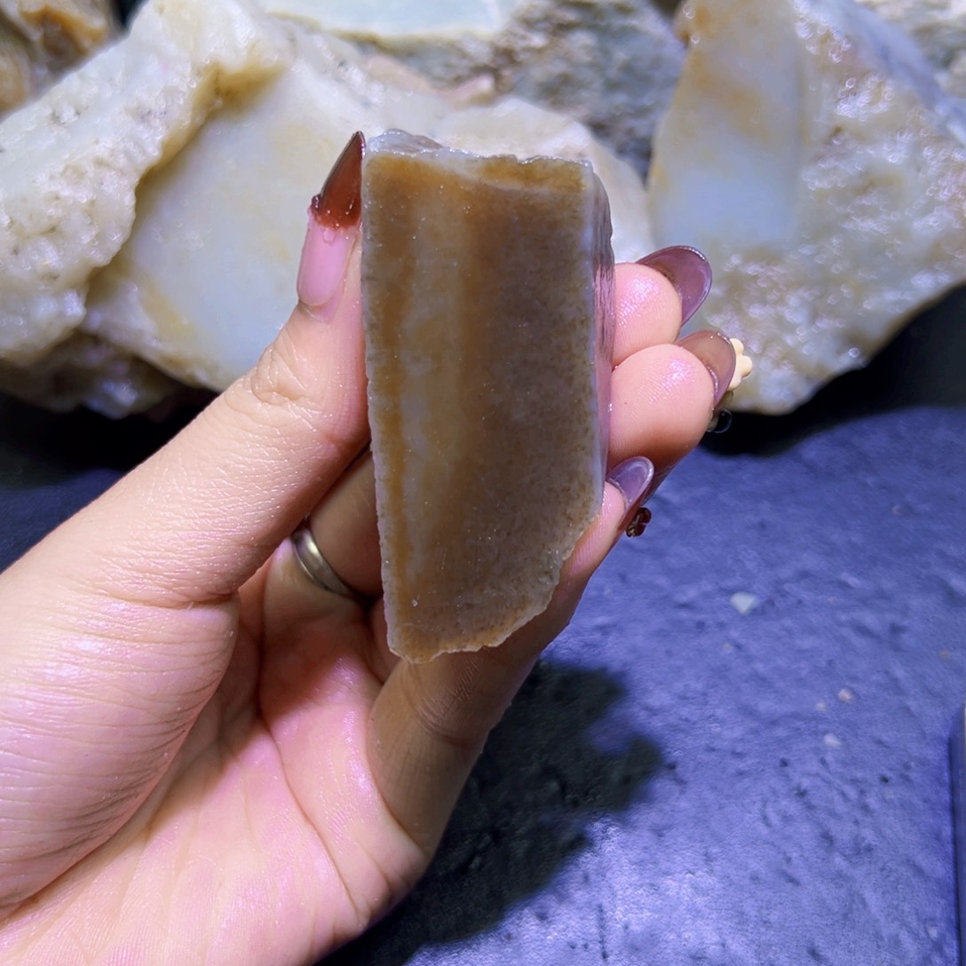和田玉（糖玉）未镶嵌珠宝半成品
