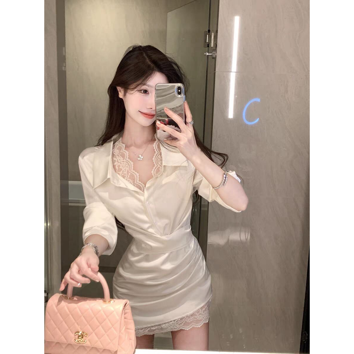 JustQin柔雾2025新款春装气质性感蕾丝衬衫短裙缎面连衣裙裙子女