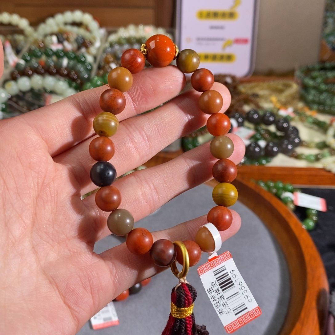 南红玛瑙手链未镶嵌