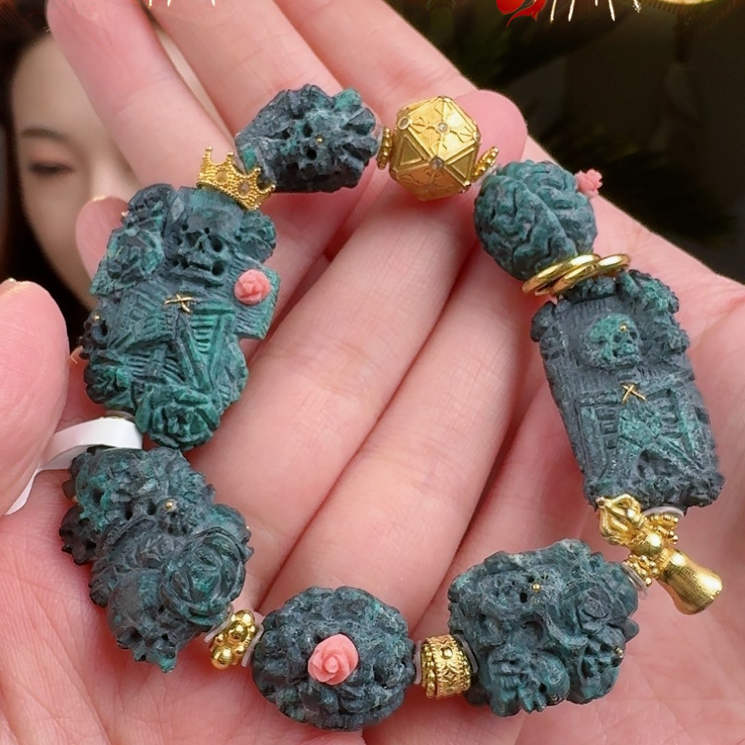 绿松石珠宝奇石18K金镶嵌