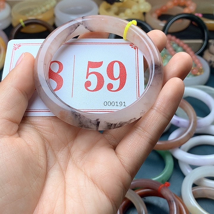 石英质玉（黄龙玉）未镶嵌手镯