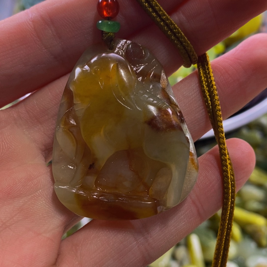 蛇纹石玉吊坠未镶嵌晨*-