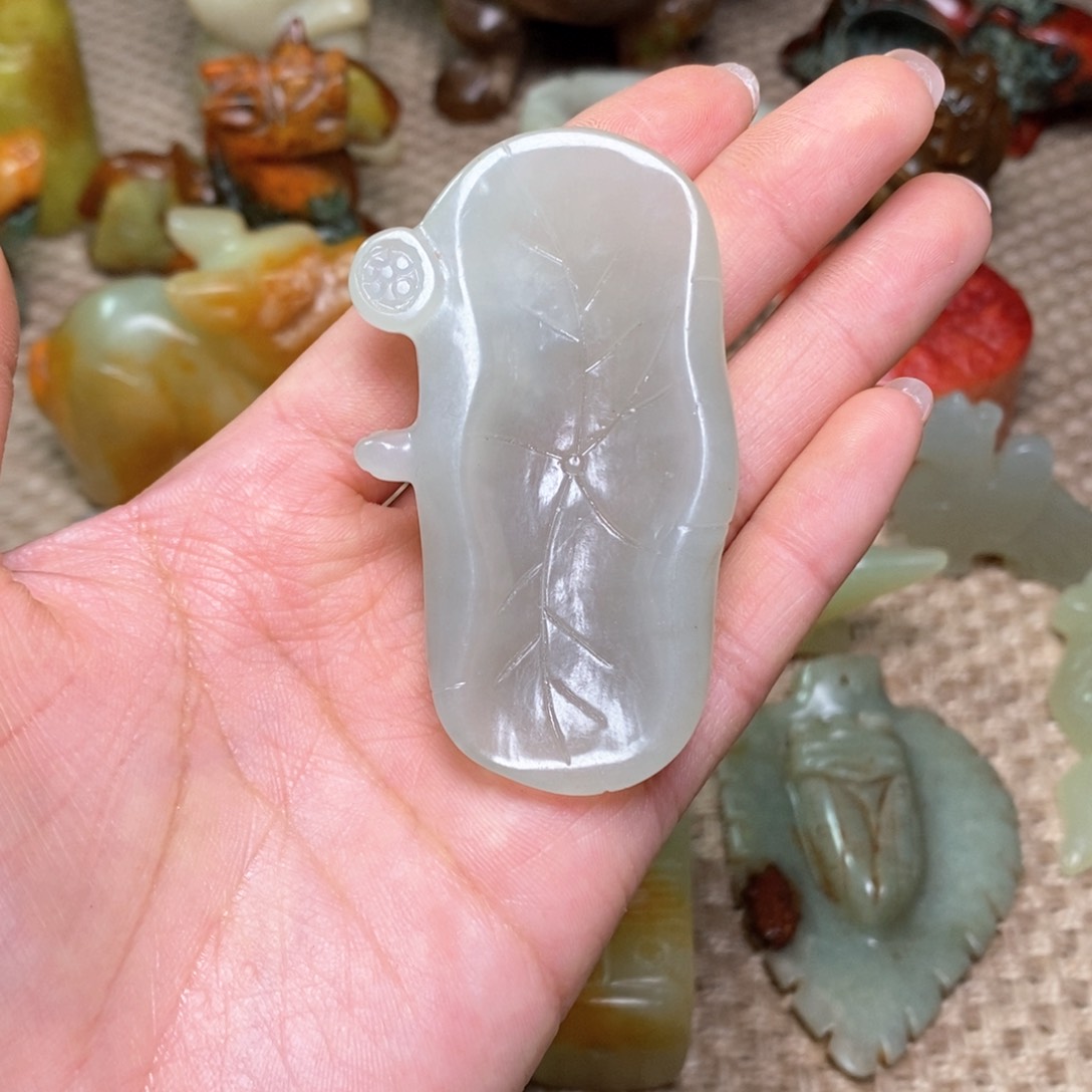 白玉菩提吊坠白玉菩提白玉菩提摆件