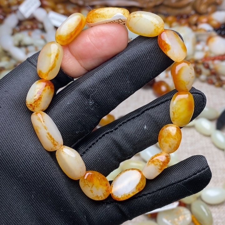 和田玉未镶嵌手链