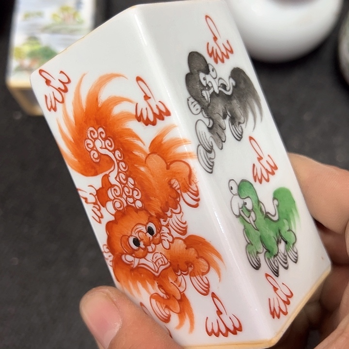 摆件瓷器摆件瓷器摆件