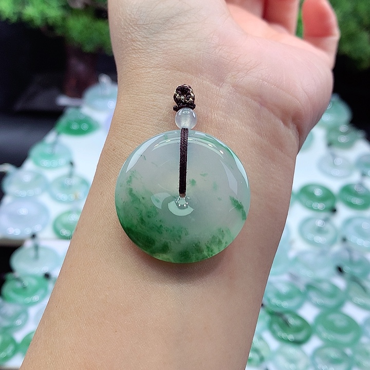 颈饰未镶嵌翡翠9尺寸31.5*5.9