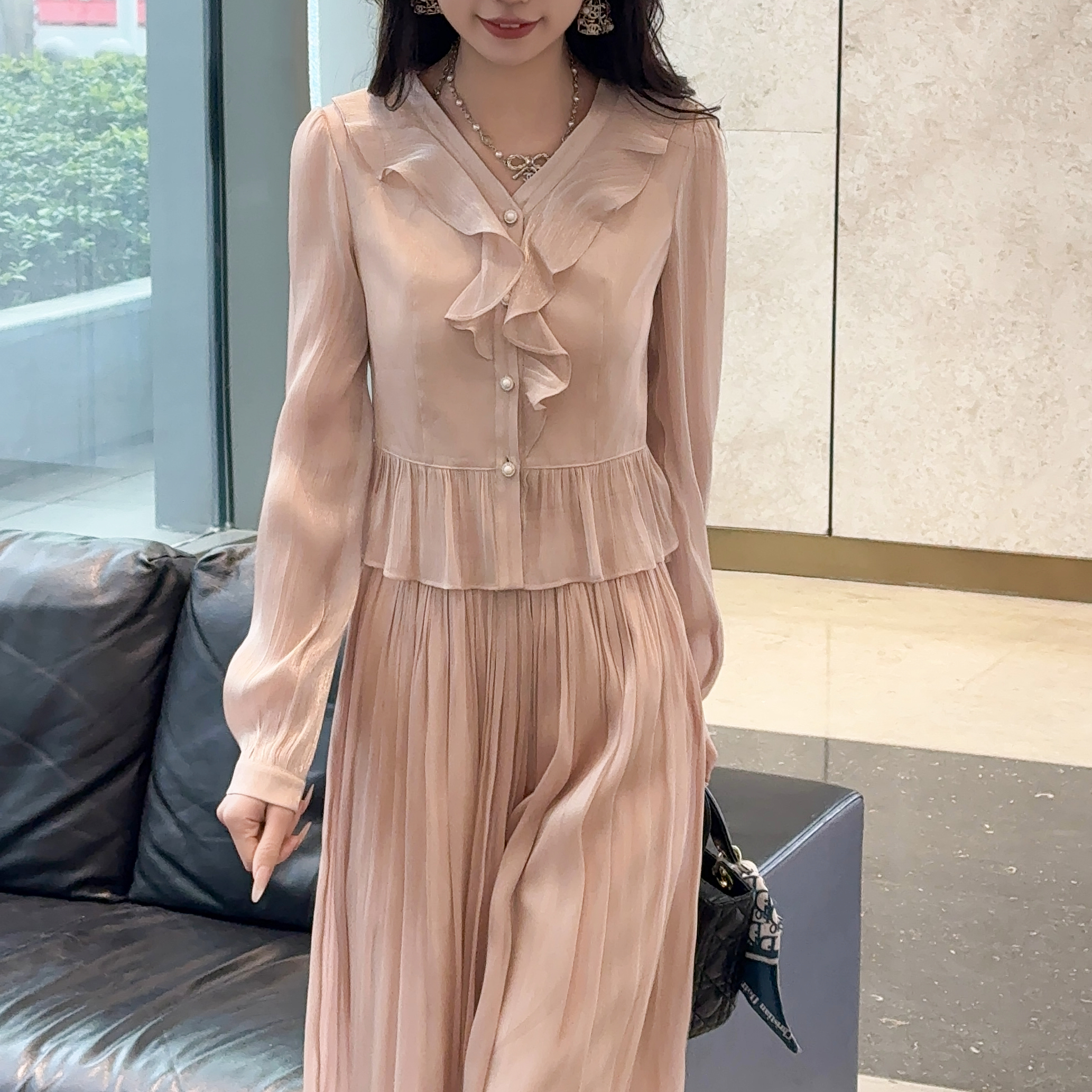 【琉璃金丝上衣】2025早春新款温柔气质荷叶边长袖上衣垂感宽松