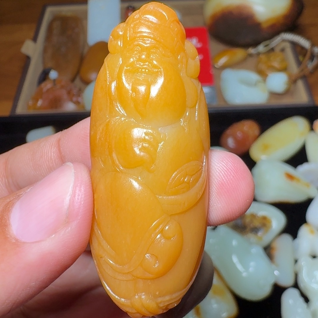 和田玉颈饰未镶嵌三*