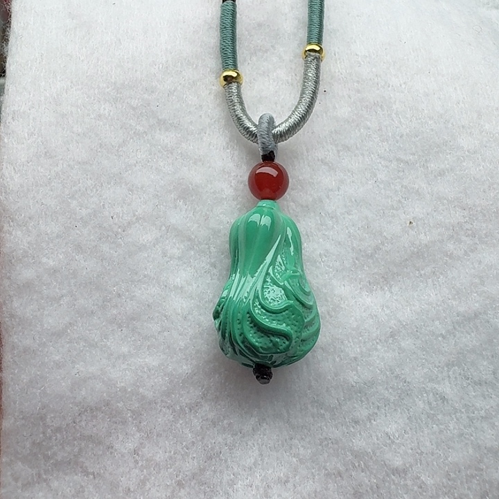 尺寸：24/15/14➕雕刻绿百财吊坠