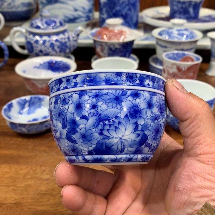 柴窑青花万花主人杯