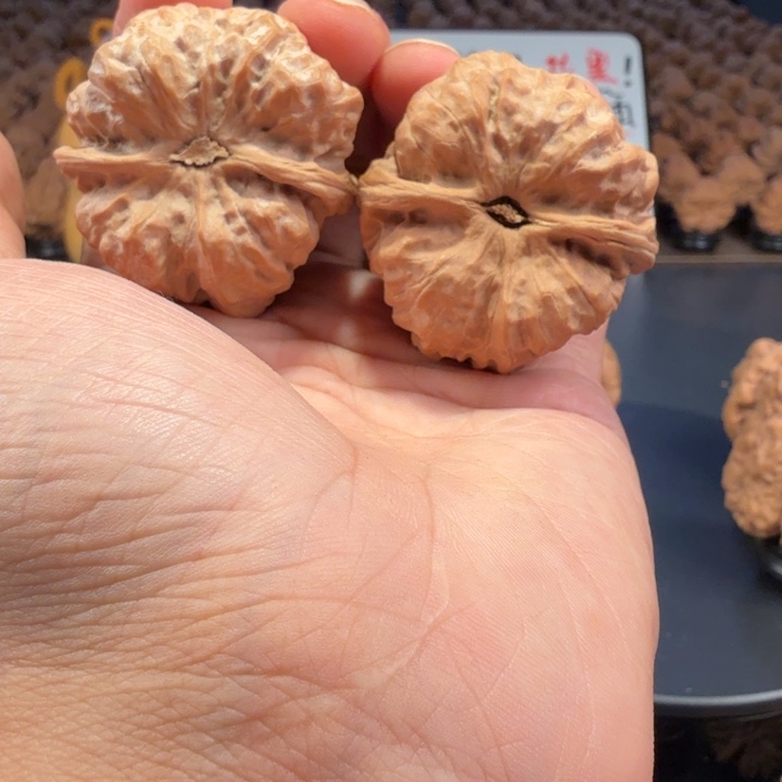 ****°文玩核桃把件蛤蟆的眼睛是