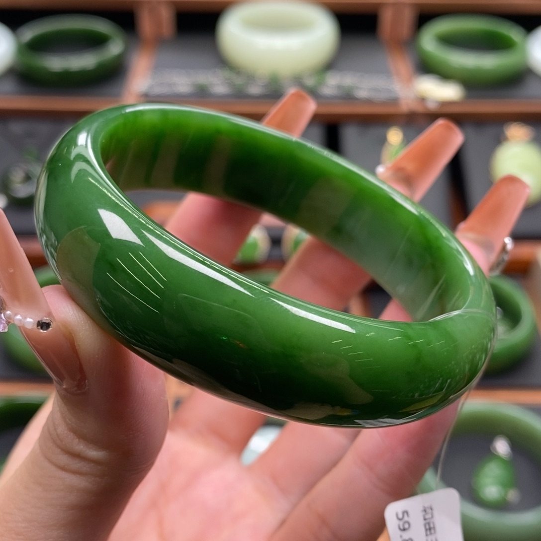 和田玉（碧玉）未镶嵌手镯5960