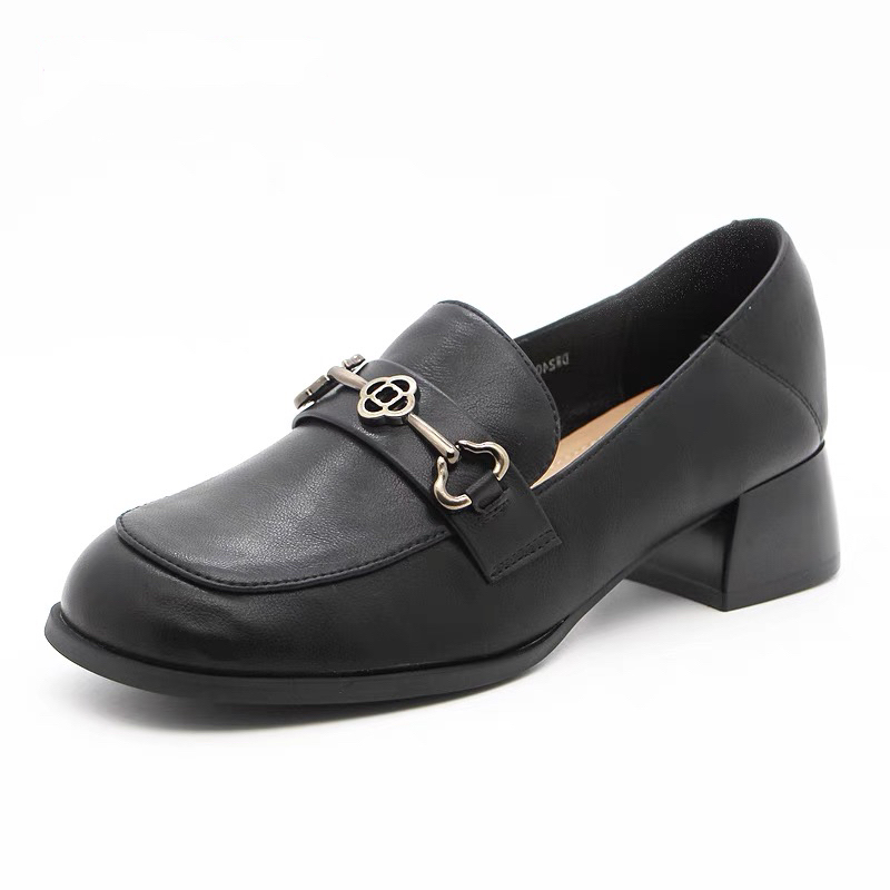 新款1000方跟乐福鞋24Q