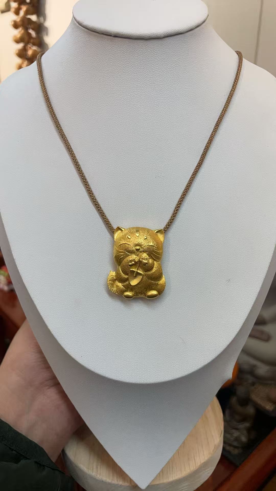 足金非遗手工纂刻招财猫