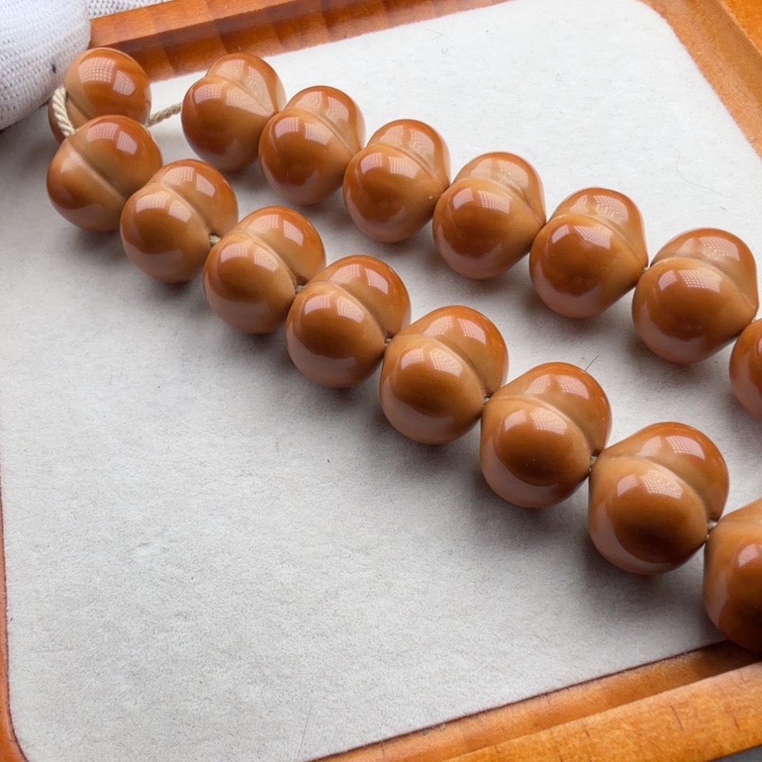 1***+猴头核桃吊坠哦哦哦哦