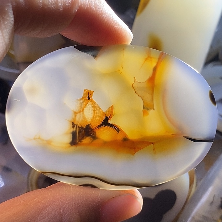 未镶嵌颈饰玛瑙/玉髓