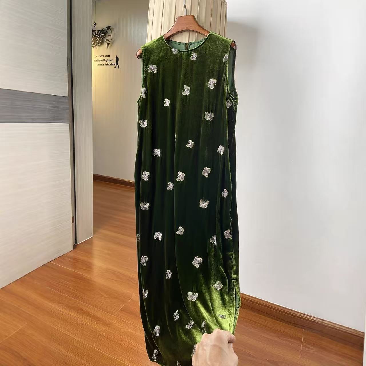 【玲姐】新款中长裙无袖丝绒夏季连衣裙圆领时尚女装253641