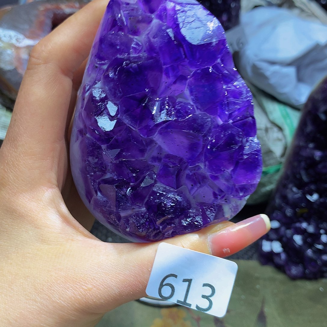 紫晶大型摆件（非配饰）未镶嵌