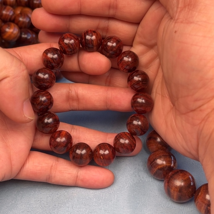 椰***y手串/手链黄花梨/降香黄檀