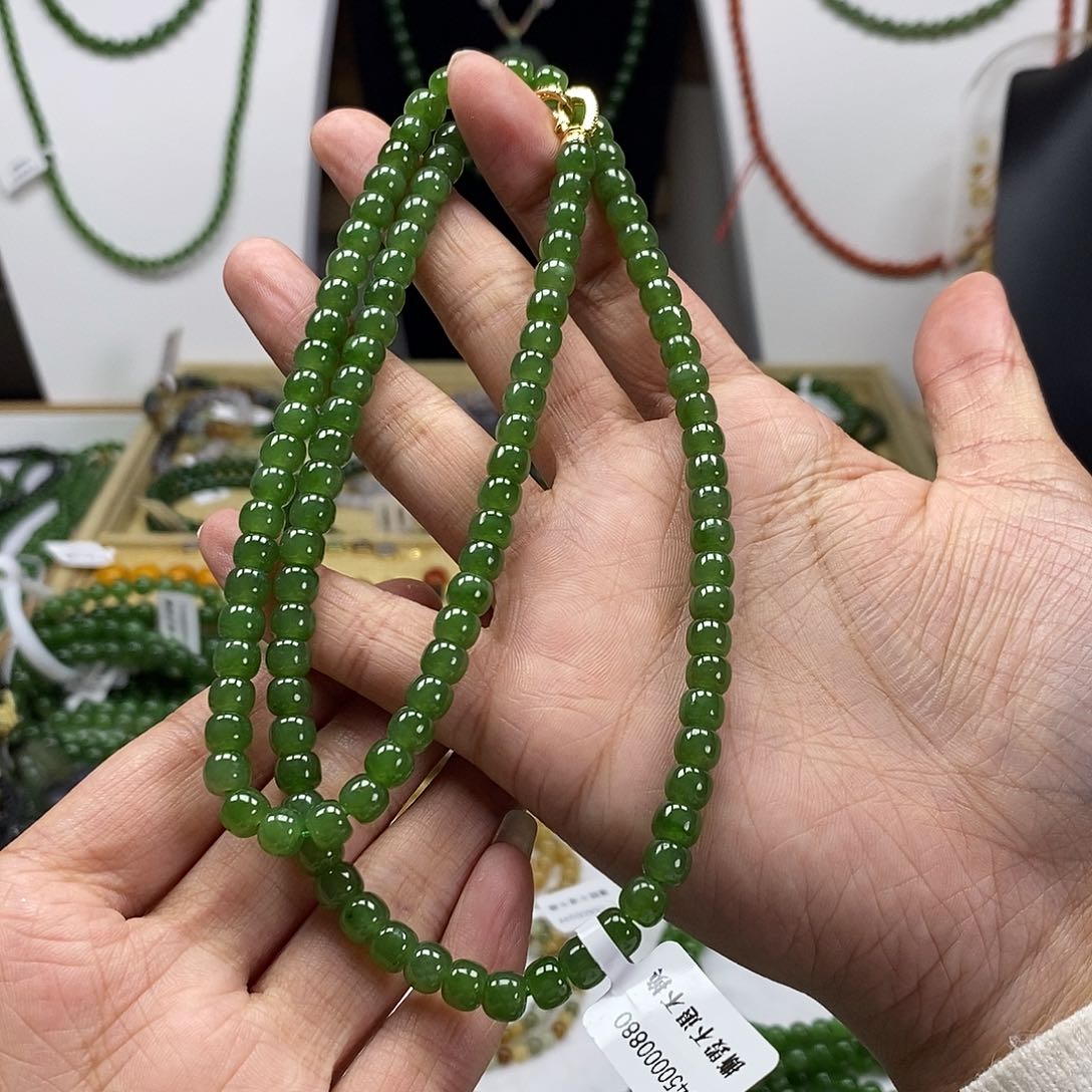 和田玉（碧玉）颈饰未镶嵌6mm阳绿