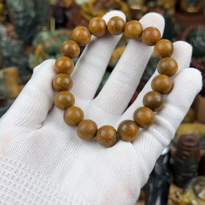 岫岩河磨玉（透闪石质玉）手串未镶嵌春*秋