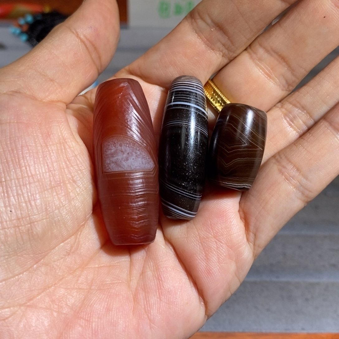 请***下玛瑙/玉髓颈饰合金