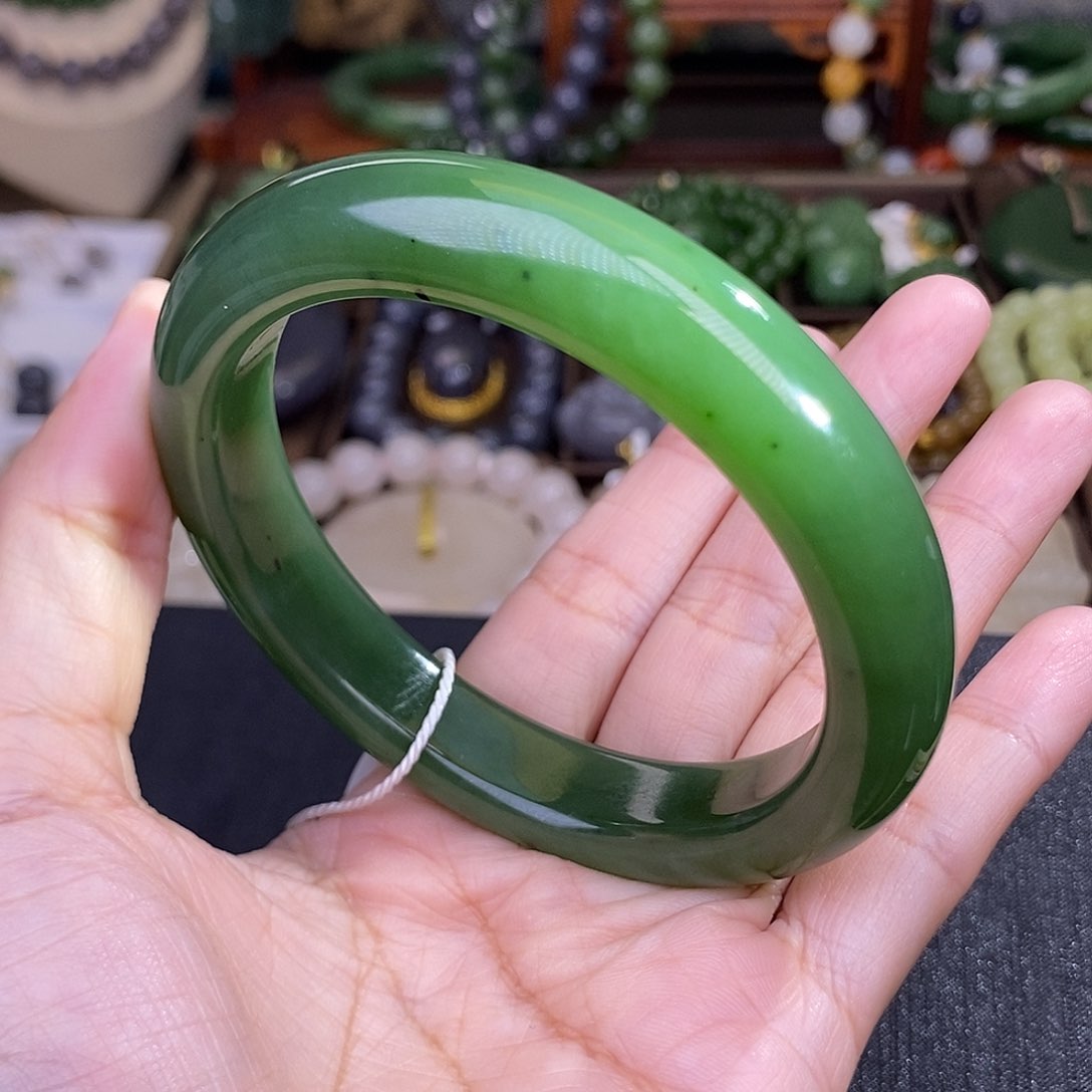 和田玉59 碧玉脂膏级老料手镯天花板未镶嵌