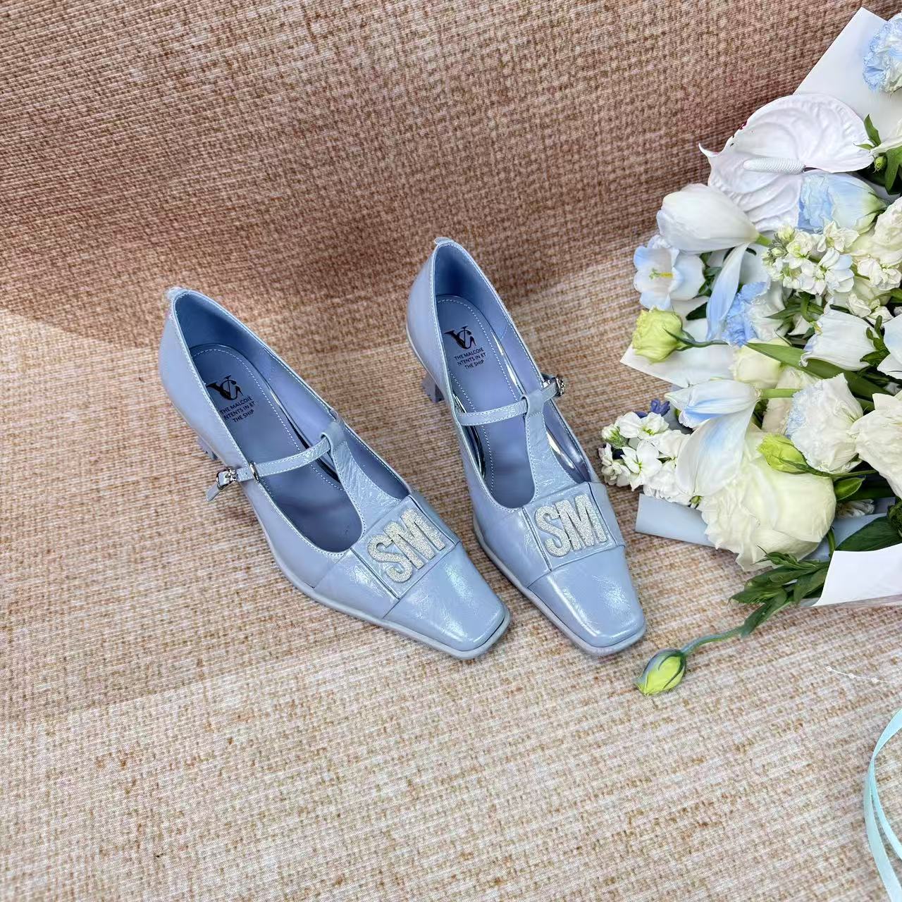 范戈希跟高5CM方头气质单鞋女欧若风金属扣运动底百搭浅口买1赠3