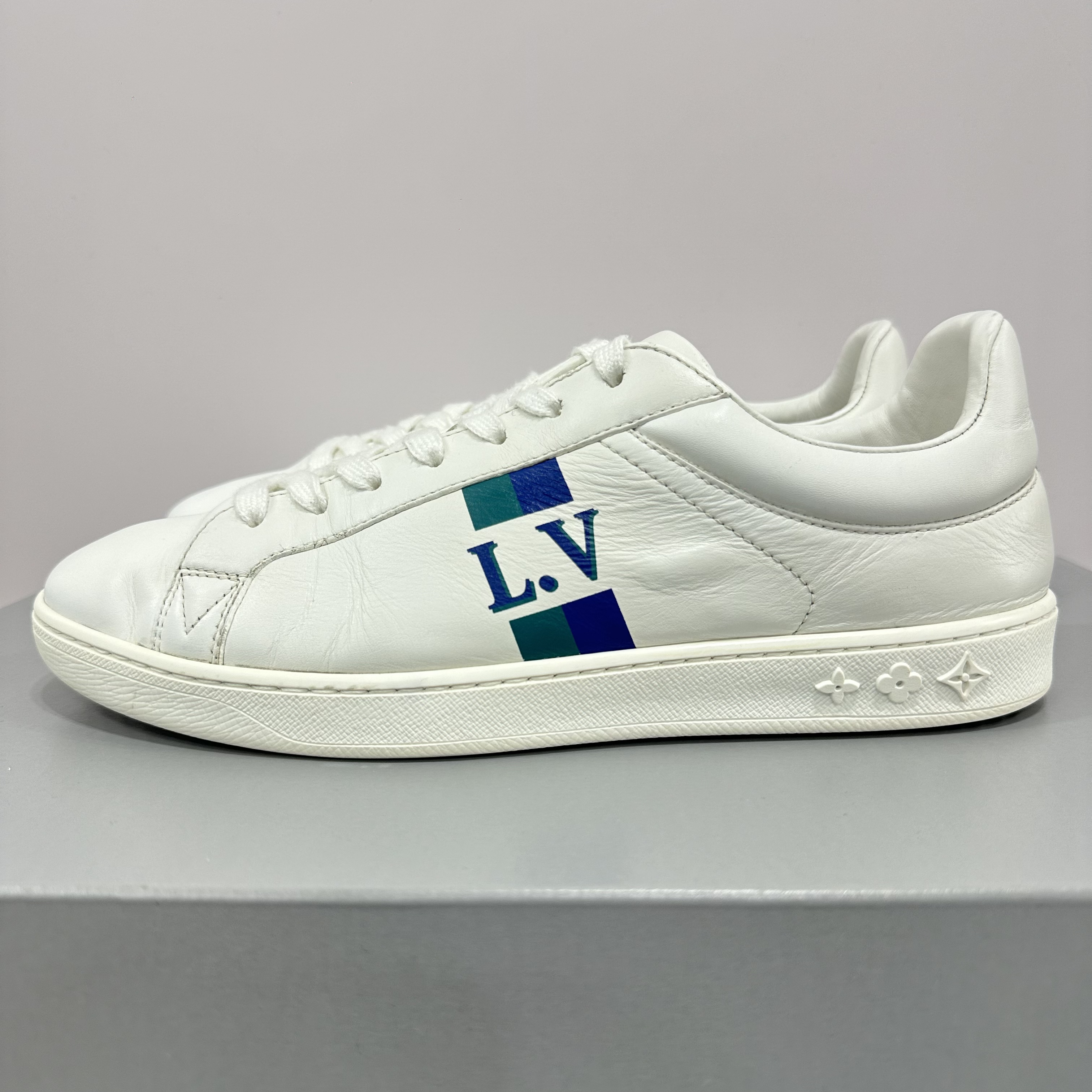 95新 LouisVuitton/路易威登 40码 Luxembourg 蓝白 低帮板鞋