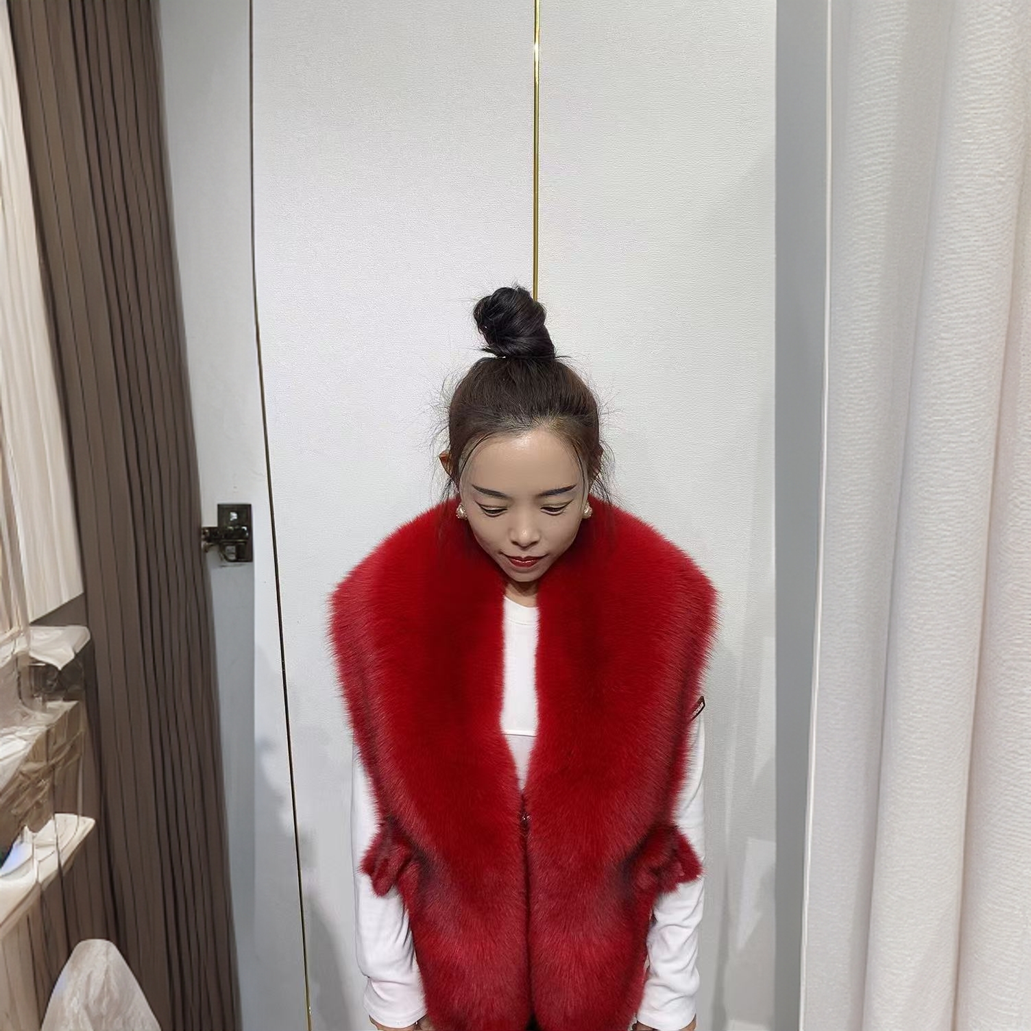 2025新款狐狸整皮披肩 红色 结婚婚纱外披  时尚洋气新款
