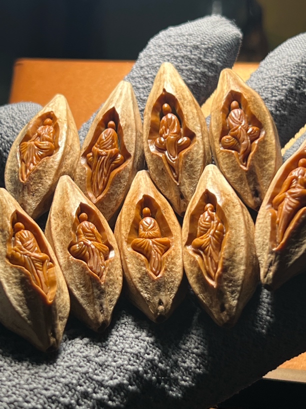 橄榄核镂空无相佛苏工雕刻纯手工文玩手串