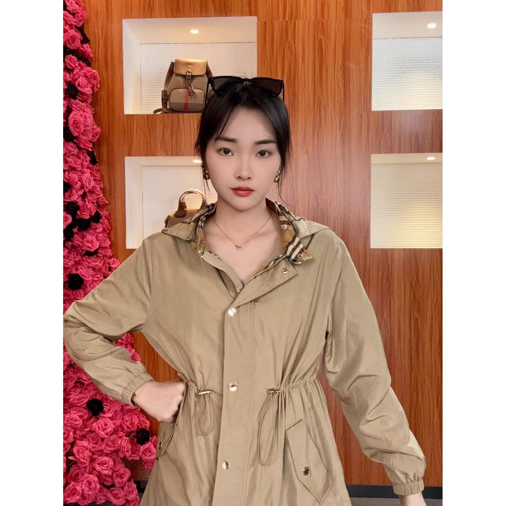 1042-YRX2025女款新款外套