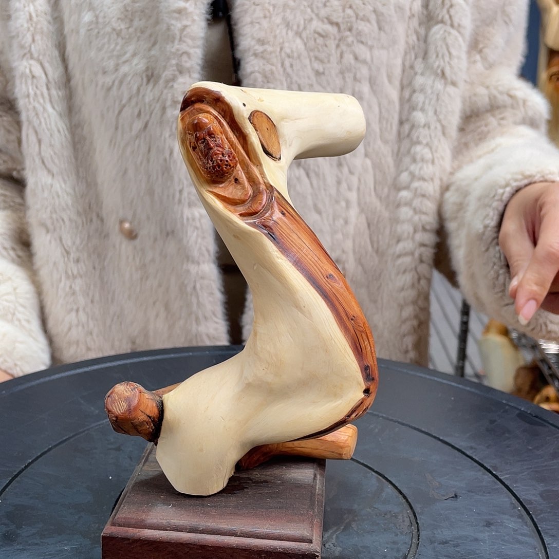 柏木（崖柏）随型艺术根雕