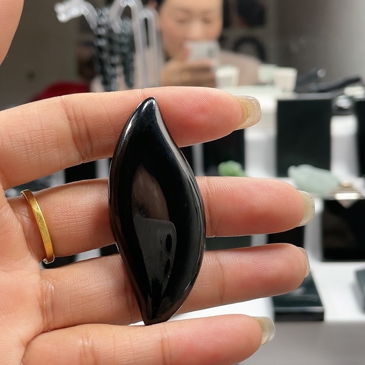 【闪购商品】和田玉（青玉）颈饰未镶嵌君**堂