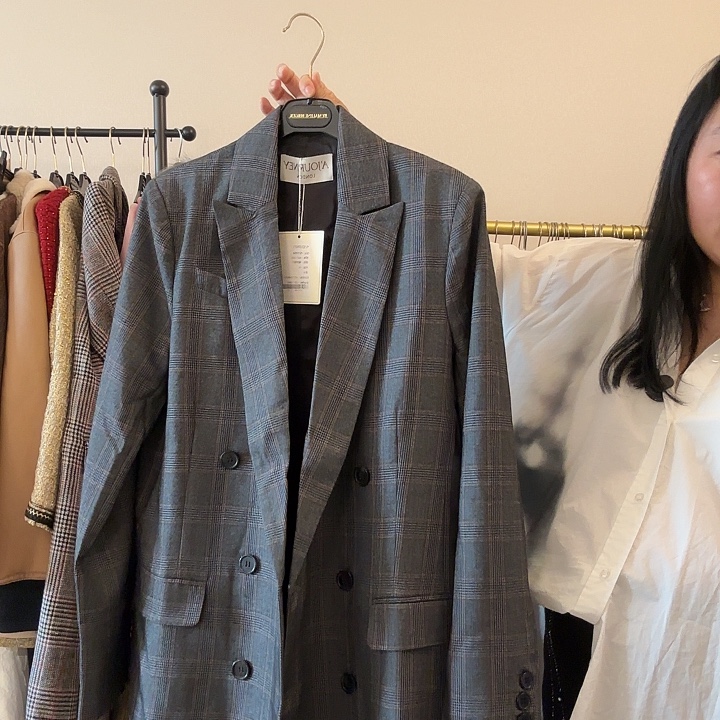 40 个哥哥哈哈哈哈哈哈哈哈哈哈哈哈