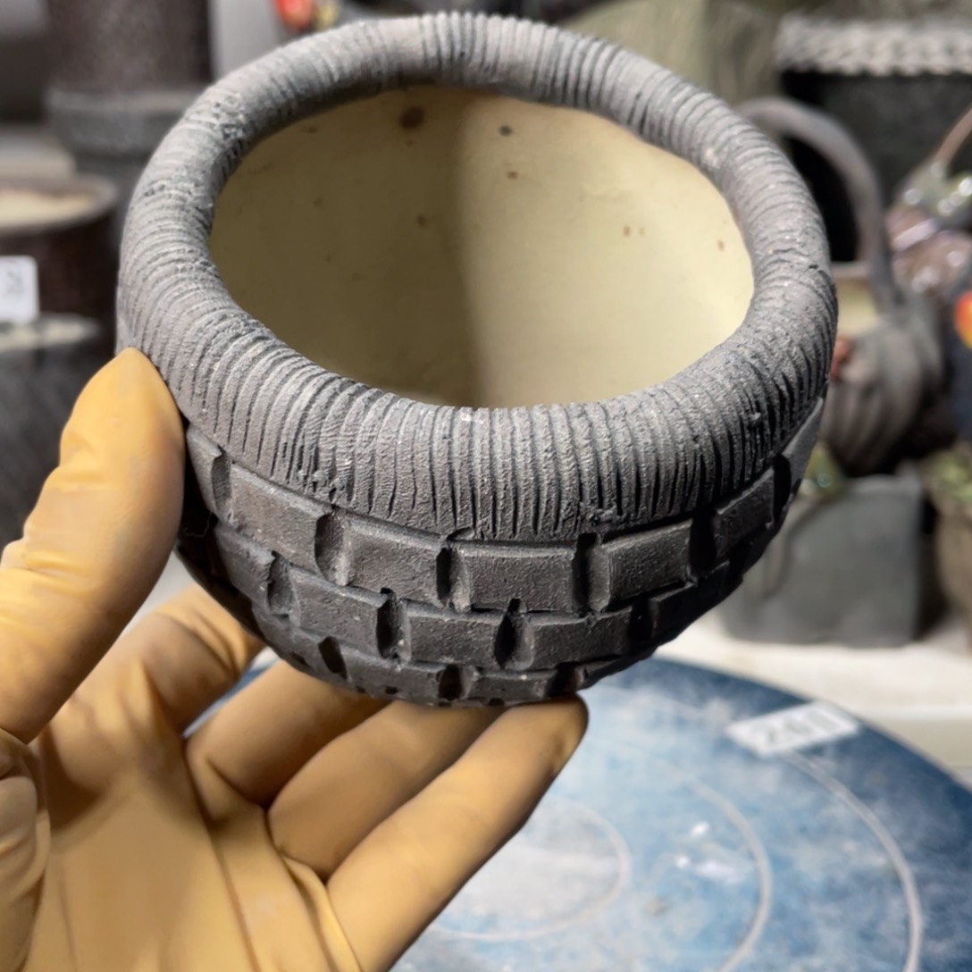 红陶一个人的时候就会想