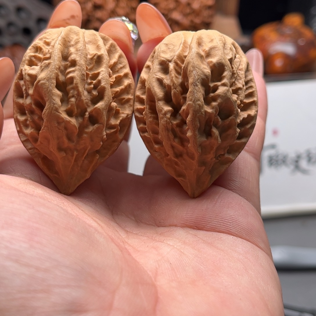 文玩核桃把件关东木子家楸大胖51