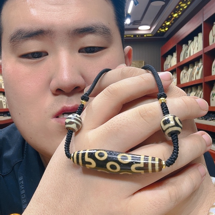 未镶嵌玛瑙/玉髓珠宝奇石