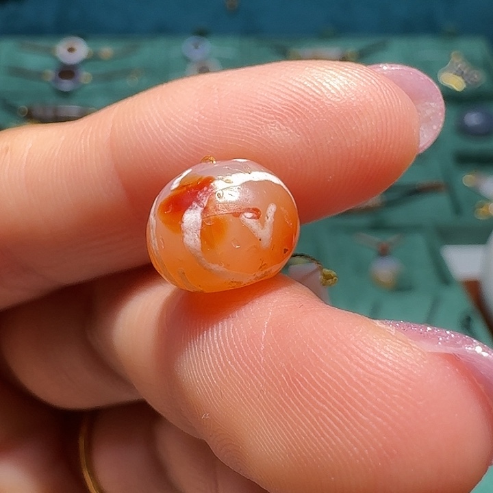 玛瑙/玉髓未镶嵌珠宝半成品11.4*9.6mm