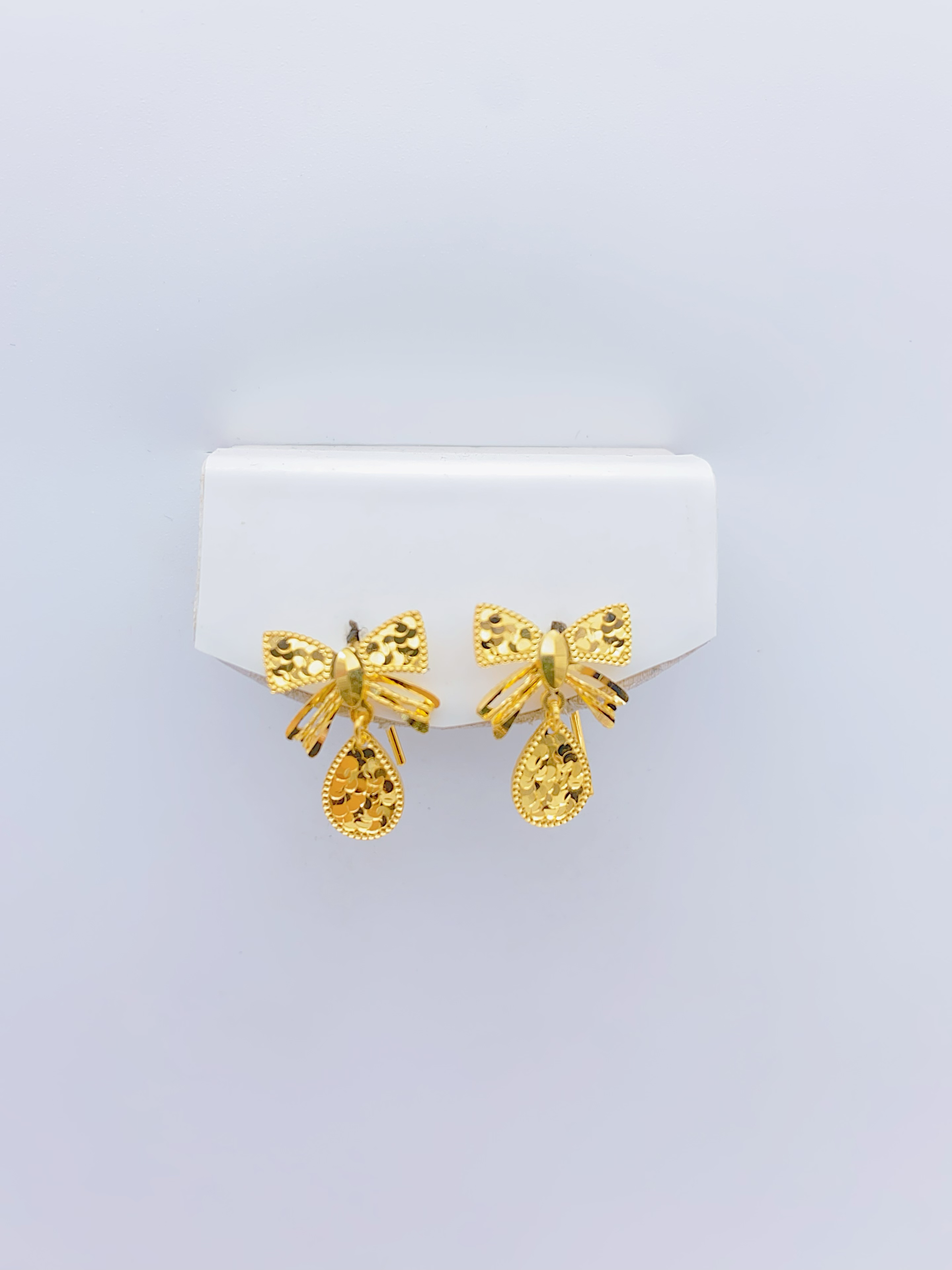 老庙足金2  5G工艺时尚碎碎冰水滴蝴蝶7字钩耳饰 2.48克