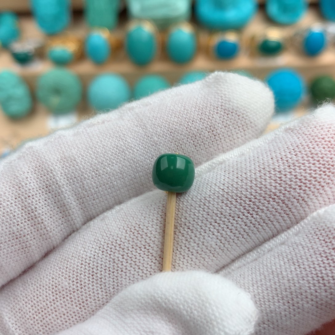 绿松石配饰未镶嵌7-6.2mm