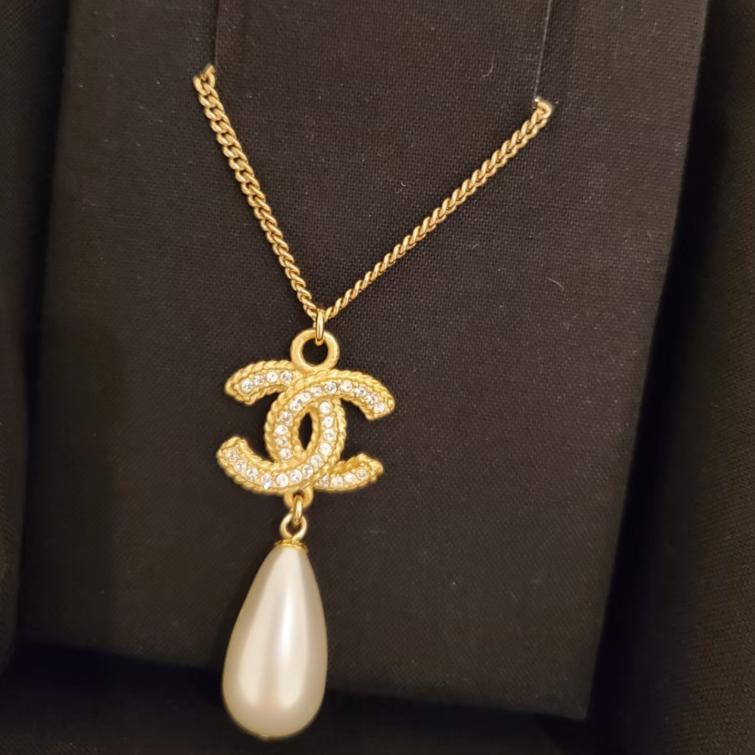 未使用 Chanel/香奈儿 浓金双C 浮雕麦穗满钻项链 20P/QQ0104